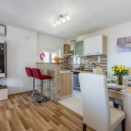 Ivona Apartment