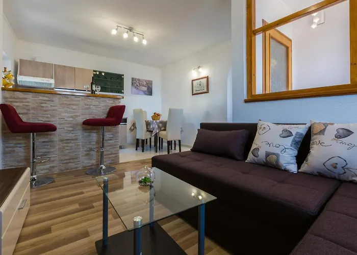 Apartment Ivona